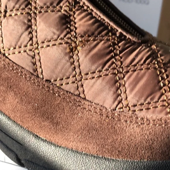 Lands End All Weather Zip Shoe Size 9 Expresso New, never worn - Picture 13 of 14